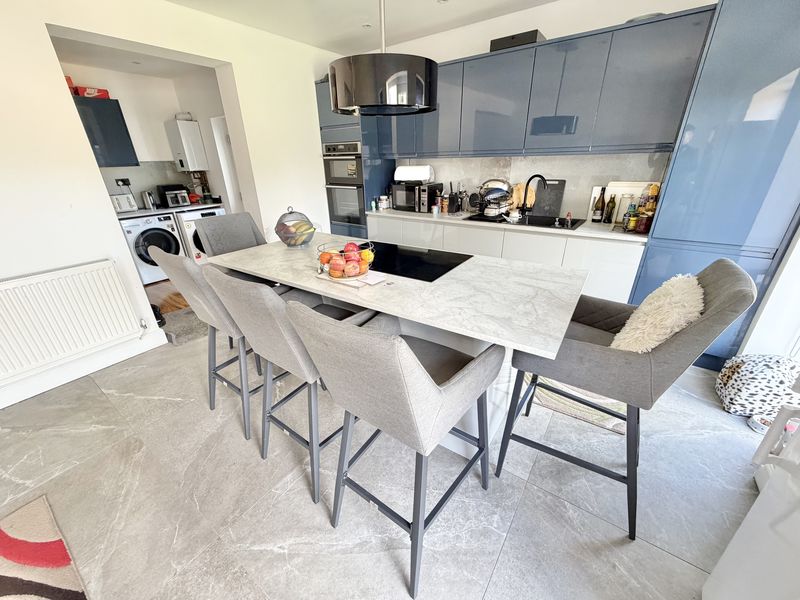 Valley Drive Great Sutton